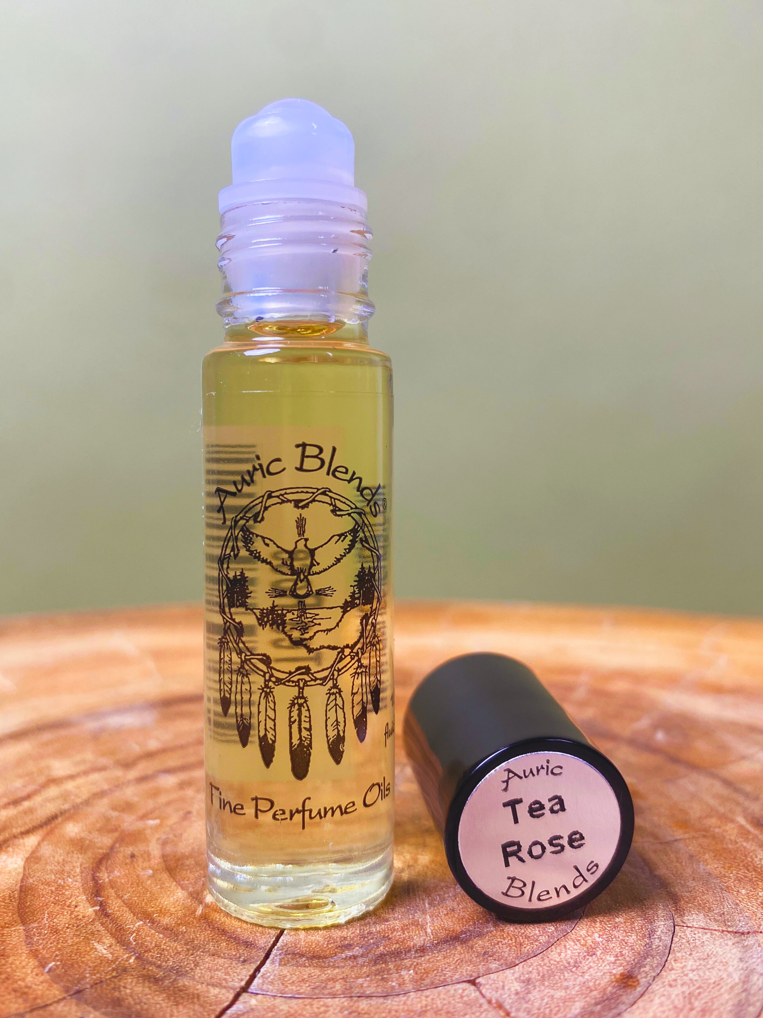 Tea Rose Roll-on Perfume Oil | 0.33 fl oz
